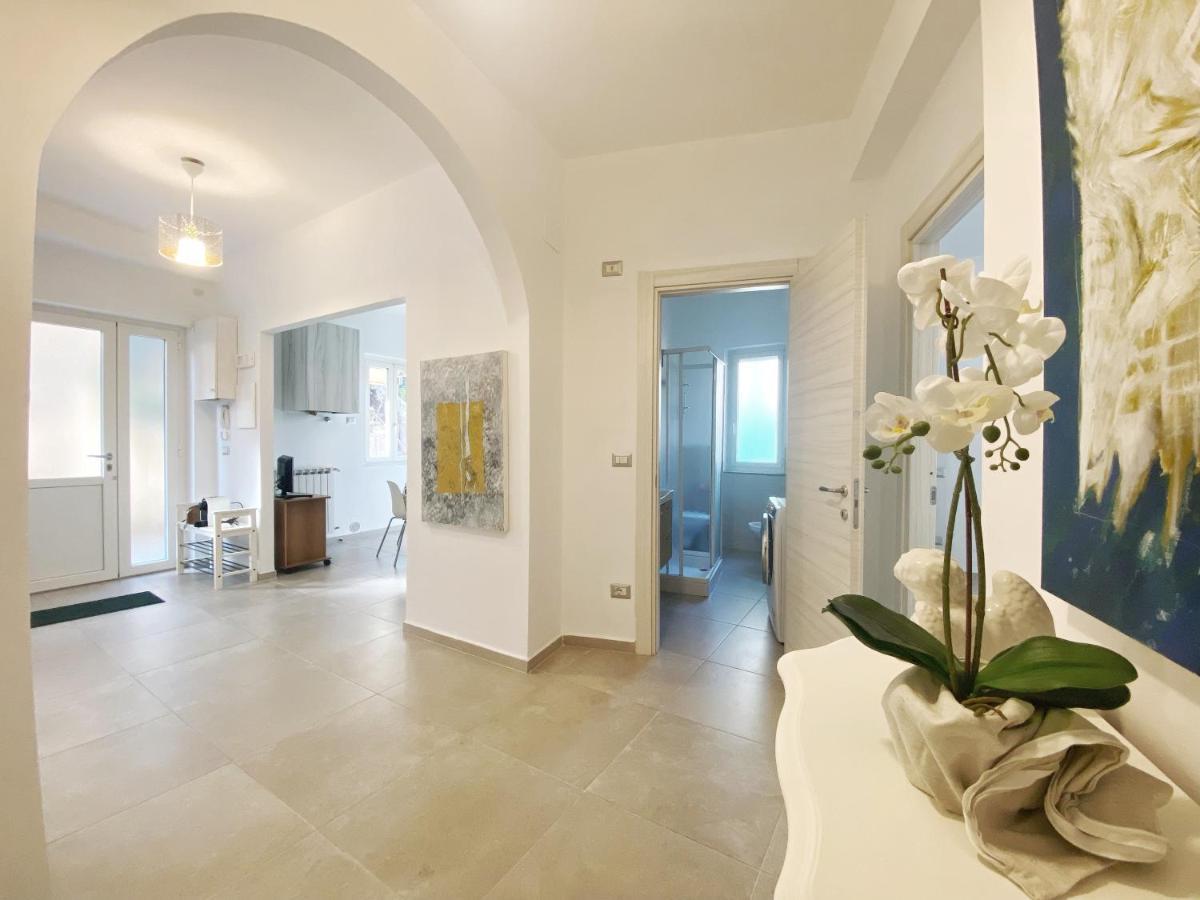 Comfortable Sea Holidays And Walks Монеглия Екстериор снимка